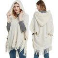 Weißer Zopfstrick-Poncho mit Kapuze Herbst-Winter