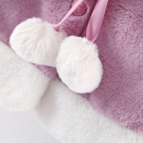 Weihnachts-Babyponcho mit Rentier
