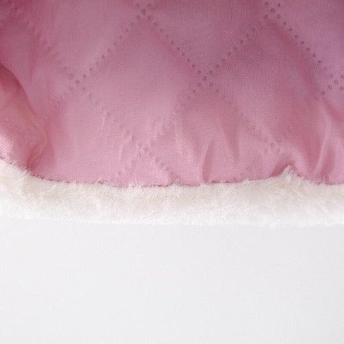 Weihnachts-Babyponcho mit Rentier