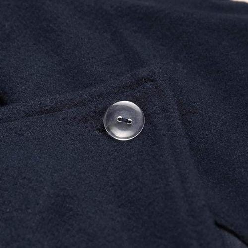 Schicker Herren-Poncho mit Knöpfen