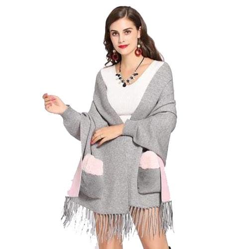 Damenponcho mit Felltaschen