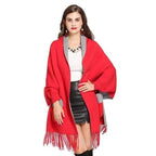 Damenponcho mit Felltaschen