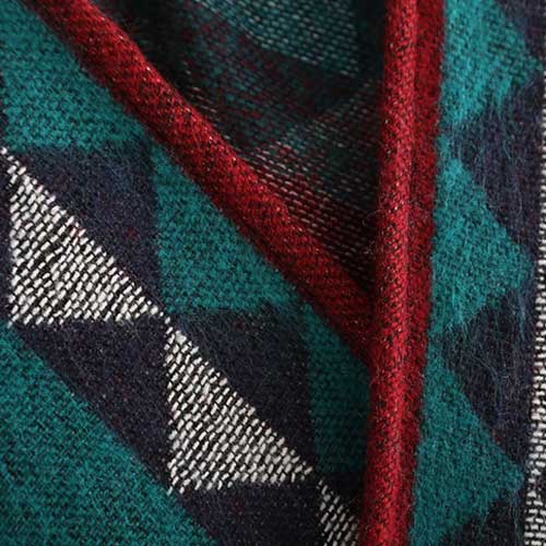 Ethnischer Damenponcho mit feinen Fransen