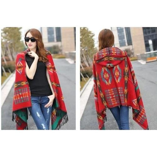 Feiner Damenponcho mit Kapuze