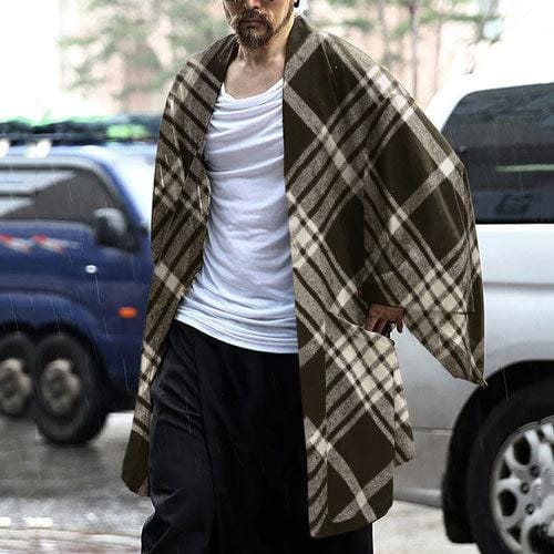 Fein karierter Herrenponcho