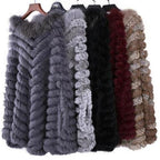 Kurzer Damenponcho mit Fell