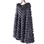 Kurzer Damenponcho mit Fell