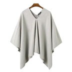 Langer, schicker Herren-Poncho