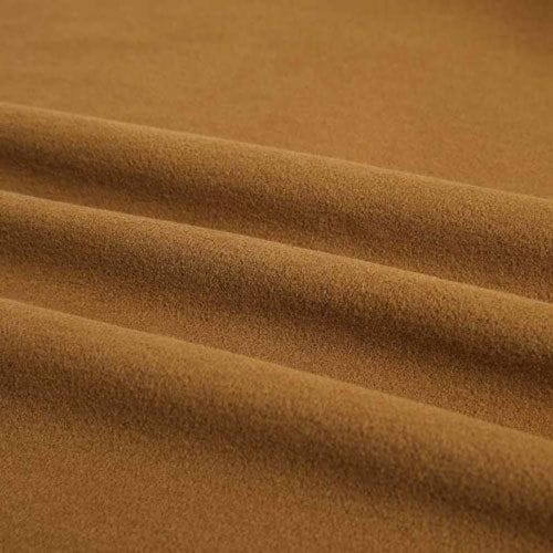Langer eleganter Herrenponcho