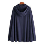 Langer Herrenponcho mit Kapuze