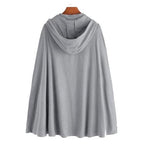 Langer Herrenponcho mit Kapuze