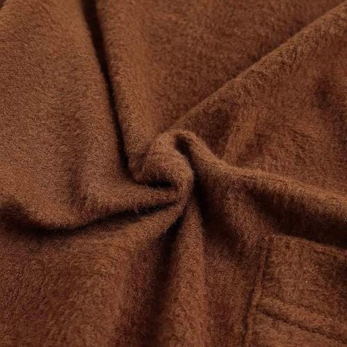 Langer Herrenponcho mit Kapuze