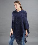 Pailletten-Poncho, asymmetrisch gestrickt, mit langen Fransen