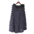 Kurzer Damenponcho mit Fell