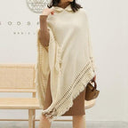 Winter-Damenponcho mit Kapuze