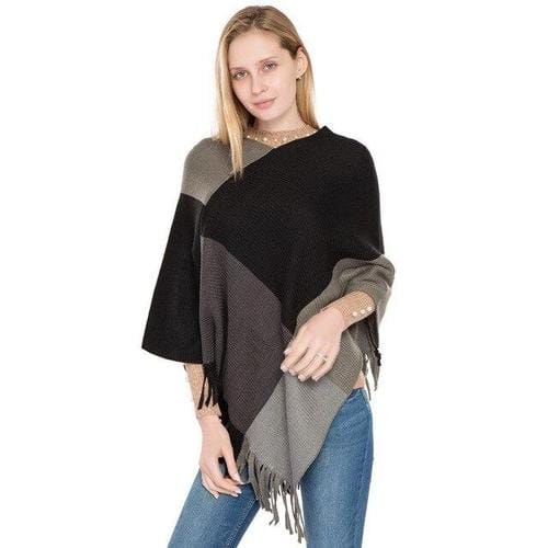 Winterlicher Wollponcho für Damen