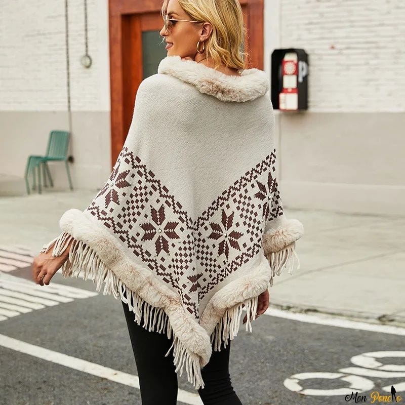 Pullover-Poncho mit Rollkragen