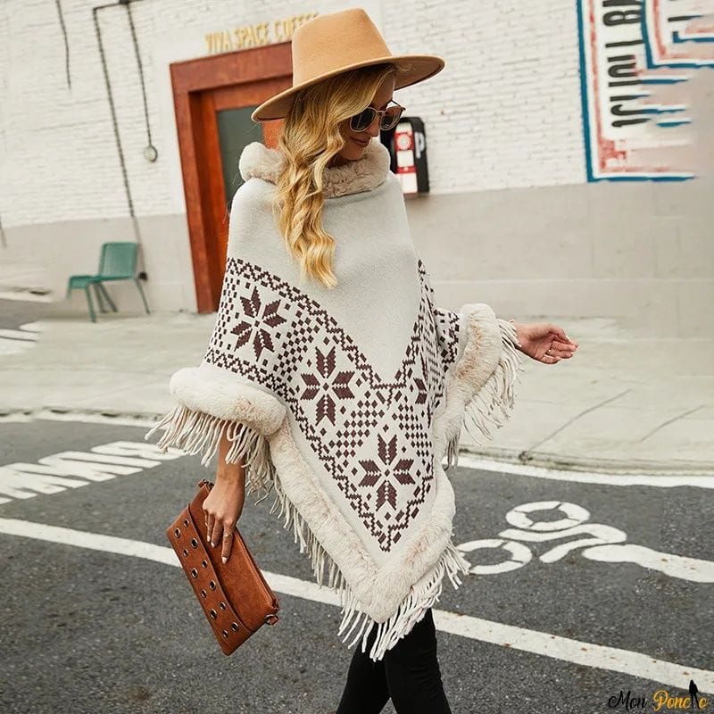 Pullover-Poncho mit Rollkragen