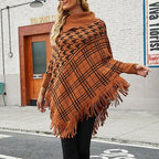 Pullover-Poncho mit Stehkragen