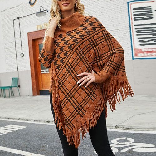 Pullover-Poncho mit Stehkragen