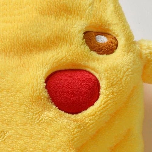 Ultrawarmer Poncho Pikachu