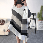 Warmer gestreifter Damen-Poncho
