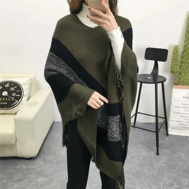 Warmer gestreifter Damen-Poncho