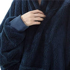 Warmer karierter Poncho