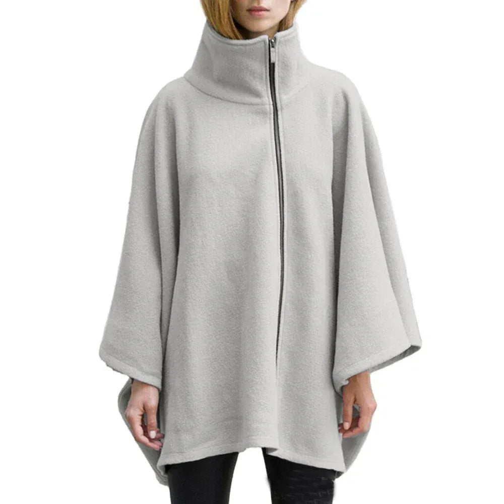 Winter-Fleece-Poncho mit Stehkragen, großzügiger Schnitt