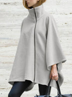 Winter-Fleece-Poncho mit Stehkragen, großzügiger Schnitt