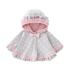 Sommerlicher Babyponcho mit Kapuze