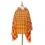 Sommerlicher Damenponcho mit Kapuze