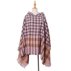Sommerlicher Damenponcho mit Kapuze